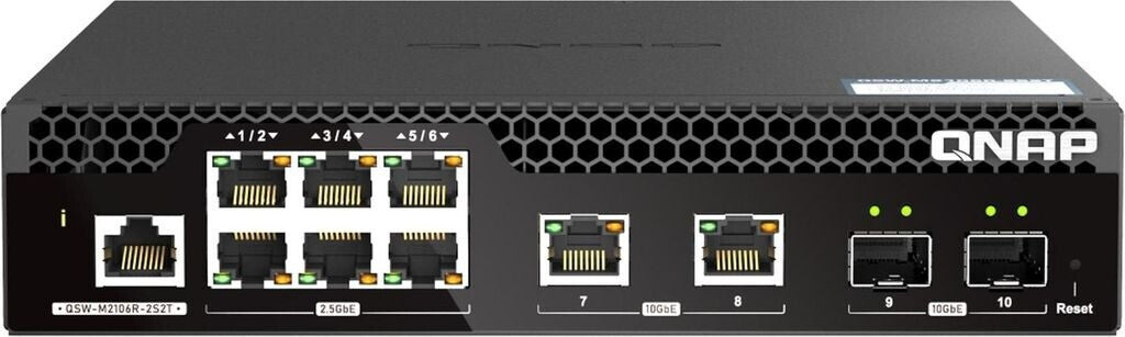 Switch QNAP QSW-M2106R-2S2T 6 ports 2.5 Gb/s, 2 ports SFP+ 10 Gb/s, 2 ports RJ45 10 GbE